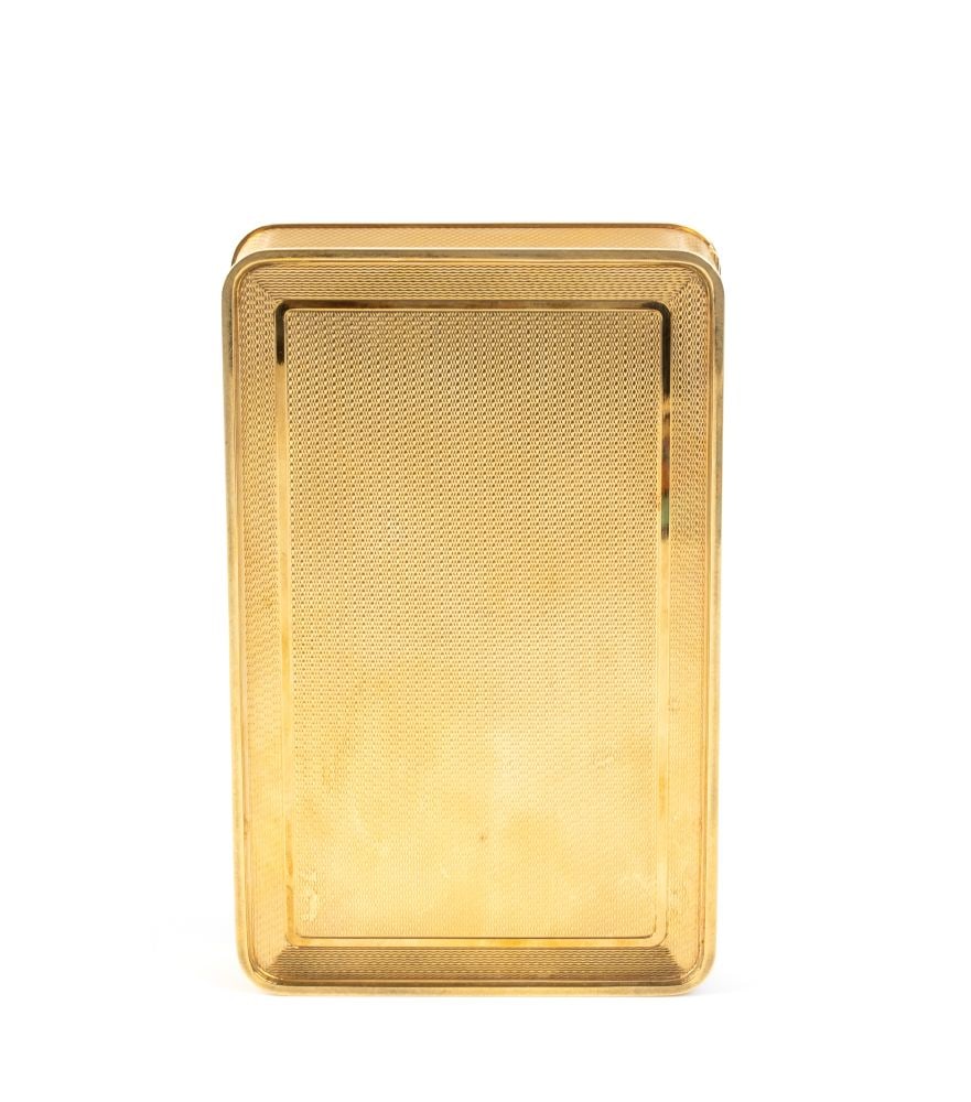 Enameled gold box - 4