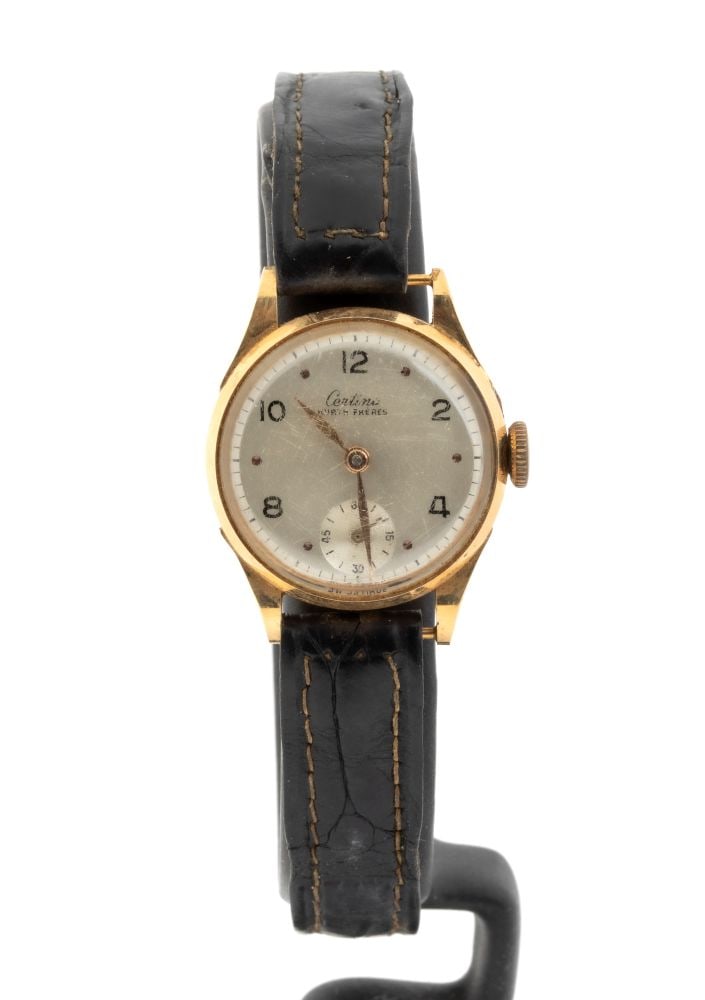 CERTINA - Kurth Frères 18K gold Lady wristwatch: 18k gold case, dial with Arabic numerals and a hand-wound mechanical movement. Leather strap with an aftermarket buckle.Diameter 21 mm – case hallmarked 18k 0750.