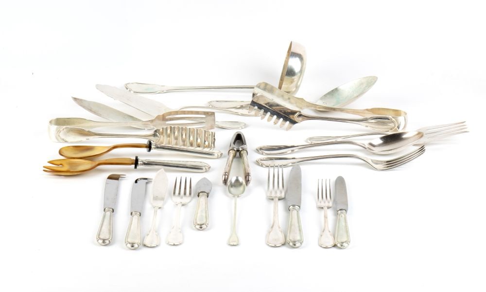 GREGGIO Italian solid silver cutlery service of 12, 127 pieces (1 of 2)
