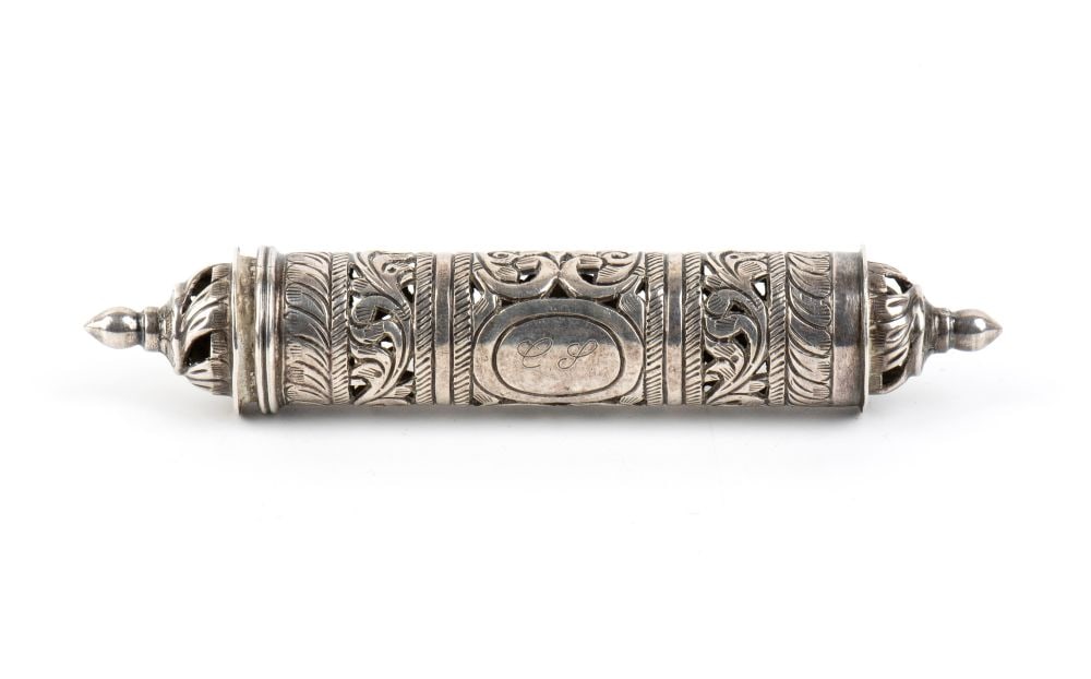 Sterling Silver ètui (1 of 3)