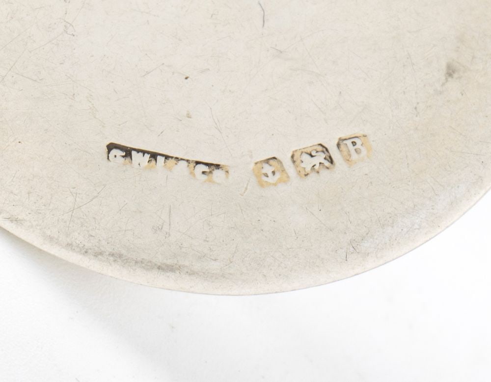 Small silver box with enamel work - 5