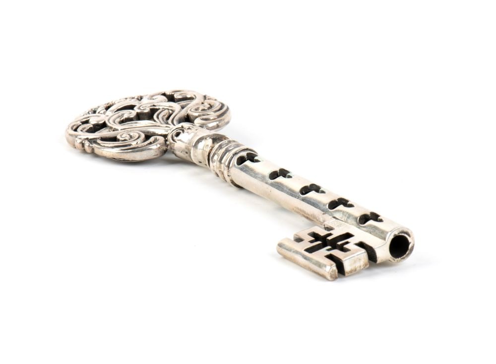 Collectors’ silver key - 3