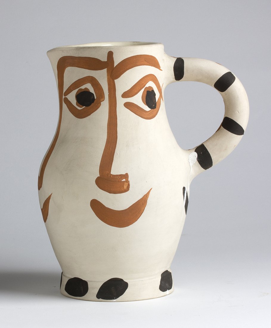 PABLO PICASSO - Jug with smiling faces (1 of 4)