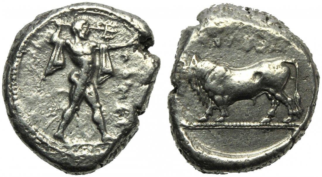 Lucania, Poseidonia, Stater, c. 445-420 BC: Lucania, Poseidonia, Stater, c. 445-420 BC; AR (g 7,81; mm 20; h 12); Î ÎŸÎœÎ•Î£, Poseidon advancing r., holding trident and wearing chlamys, Rv. Î OÎ£EIDAN (retrograde), bull standing 