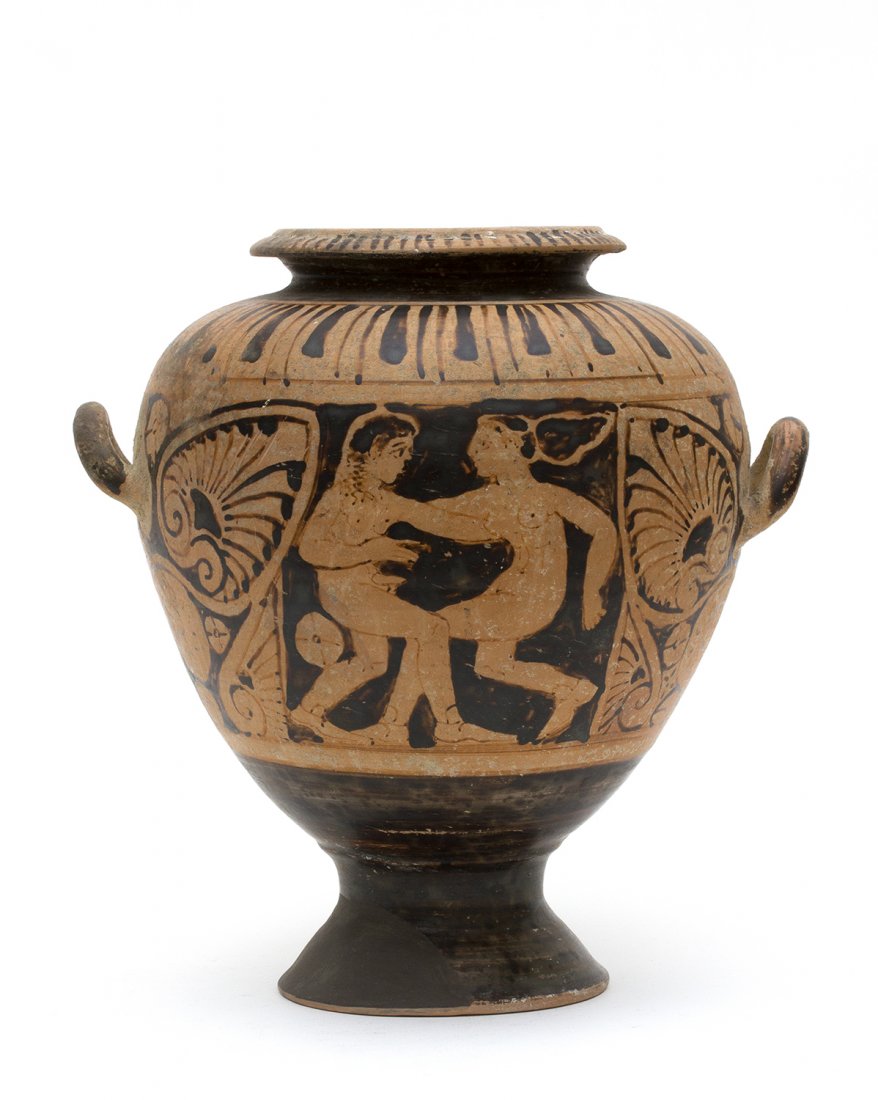 Stamnos a figure rosse Etruria, fine del IV secolo a.C. (1 of 5)