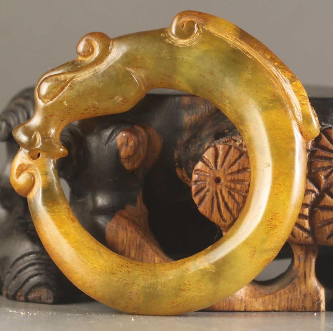 Antique Chinese Hand-Carved Natural Jade Pendant Ring (1 of 3)