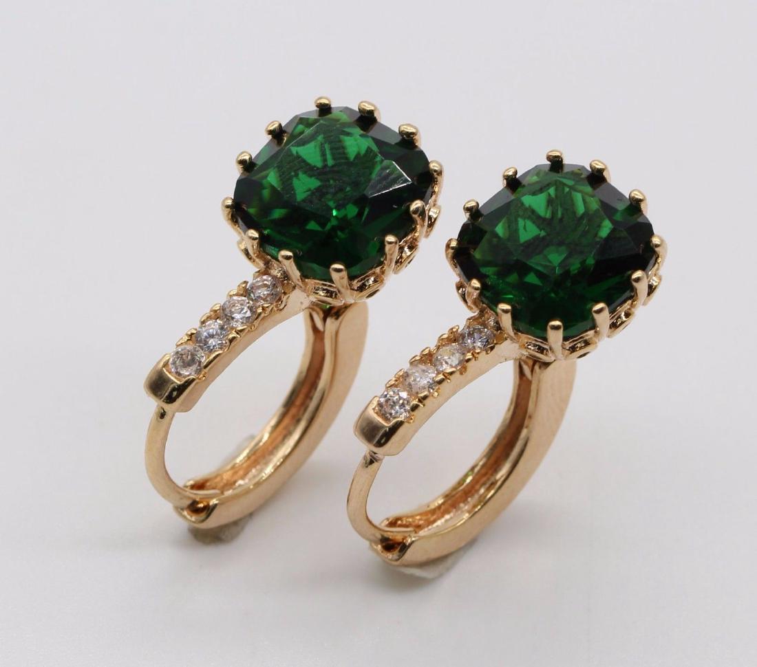 Emerald 18k Gold Plated White Zircon Earring: Emerald 18k Gold Plated White Zircon Earring