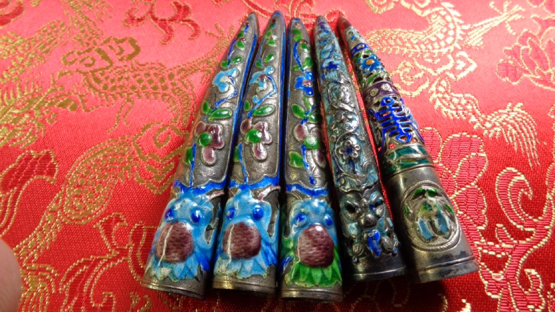 Set of 5 Chinese enamel fingernail guards. (1 of 6)