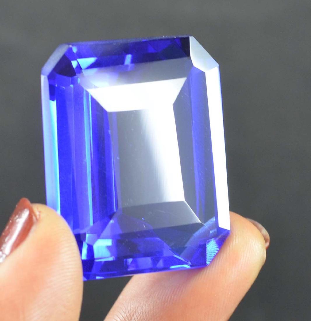 Certified 108.90 Ct blue Topaz (1 of 3)