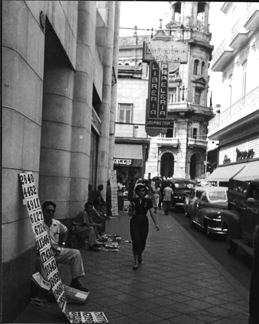 Black & White Street Lottery Cuba - Photo: Black & White Street Lottery Cuba - Photo Print Size: 10 x 8 Photo