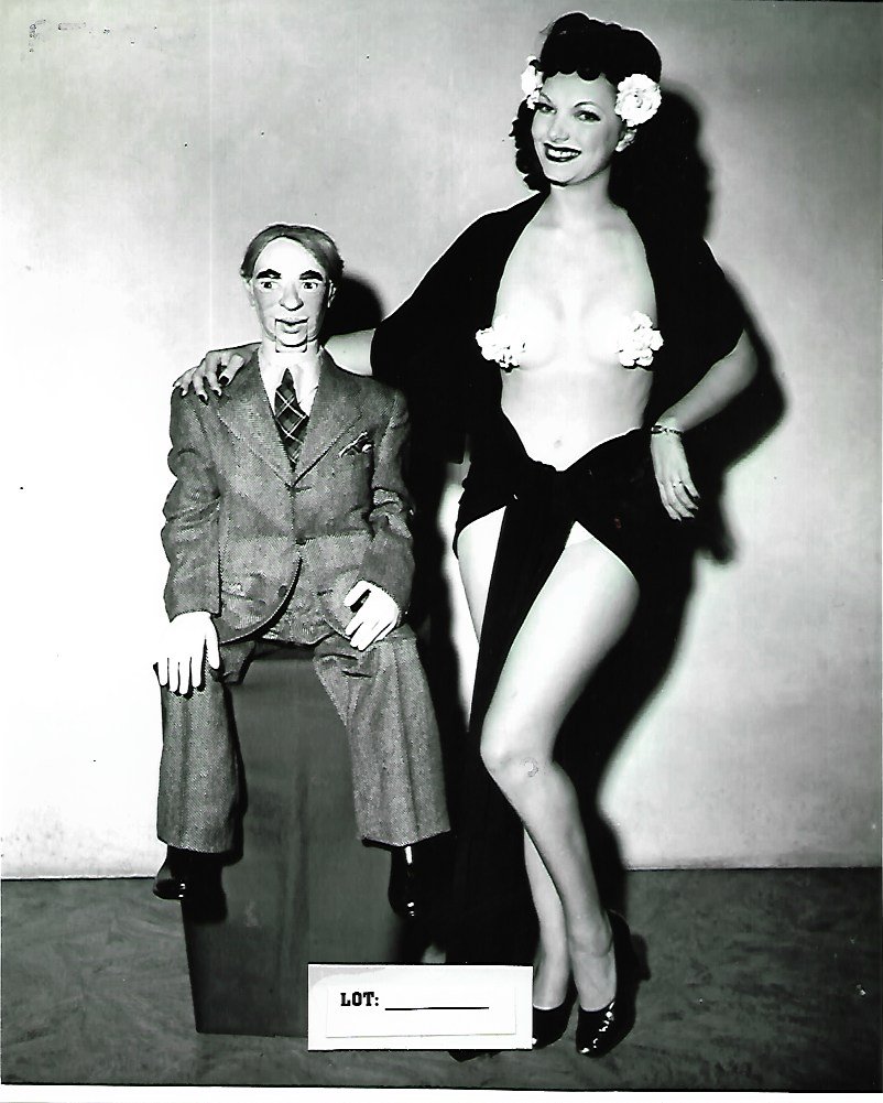 B&W Celebrity Model -Photo Print Size: 8 x 10 Inches. (1 of 1)