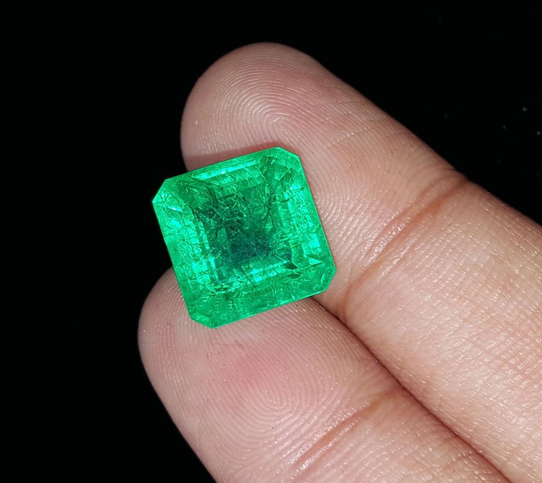 8.87 Ct square Shape Natural Colombian With Certified E (1 of 5)