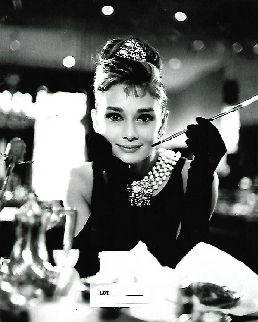 B&W Celebrity Model -Photo Print Size: 8 x 10 Inches. (1 of 2)