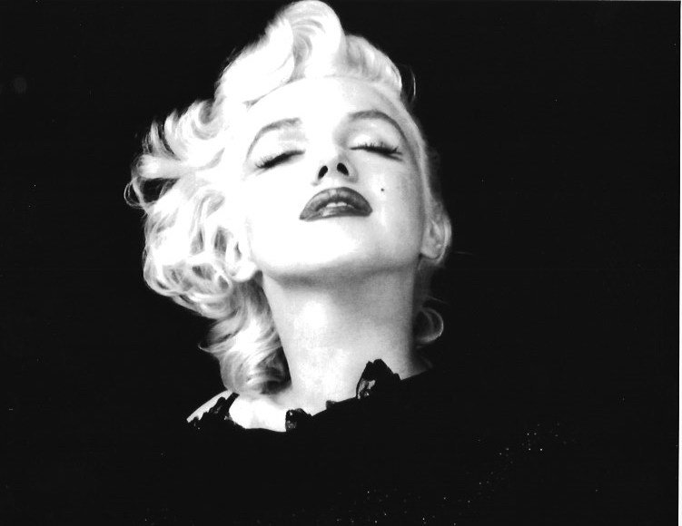 B & W Marylin Monroe -Photo (1 of 1)
