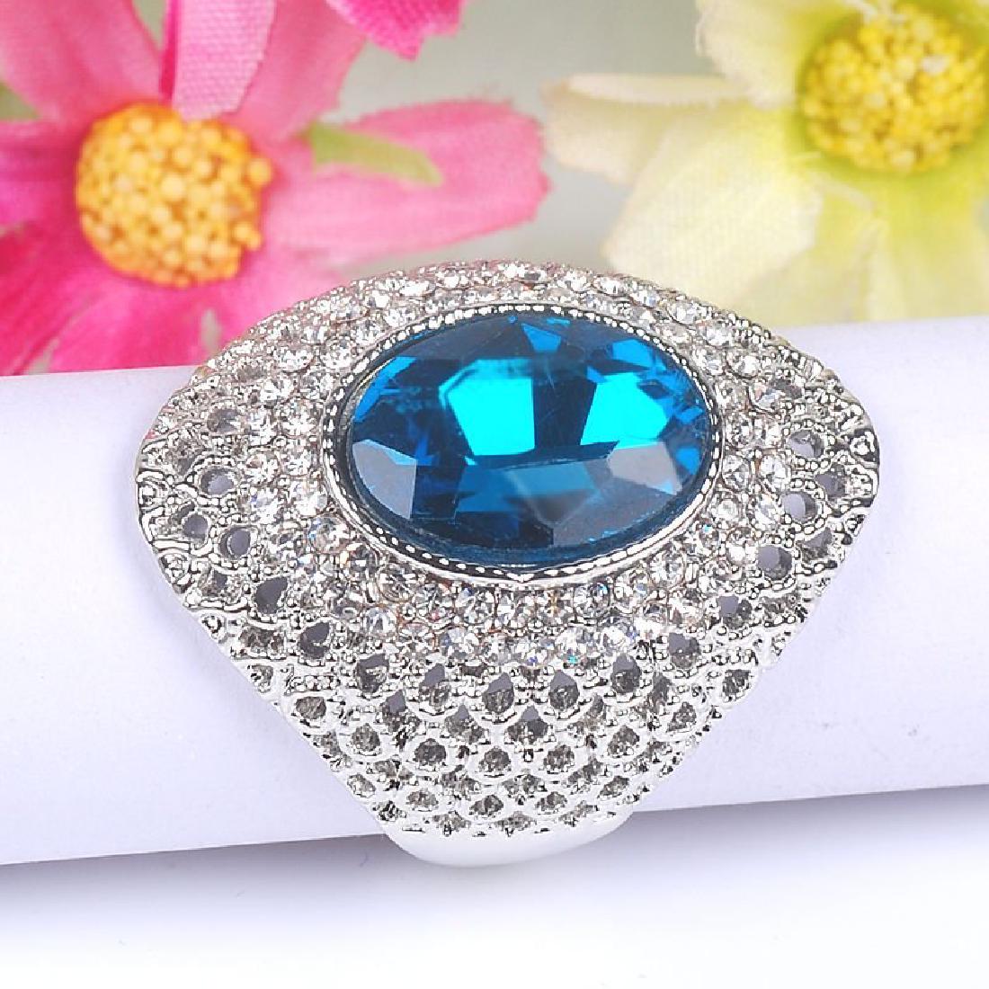 925 Silver Blue Gemstone Ring Size:6 (1 of 2)