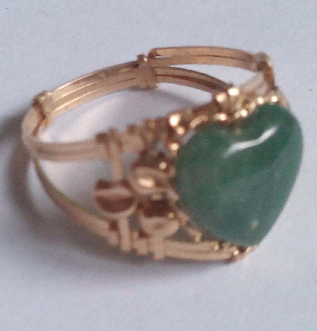 10k Solid Real Gold Ring with Real Green Heart Jade (1 of 3)