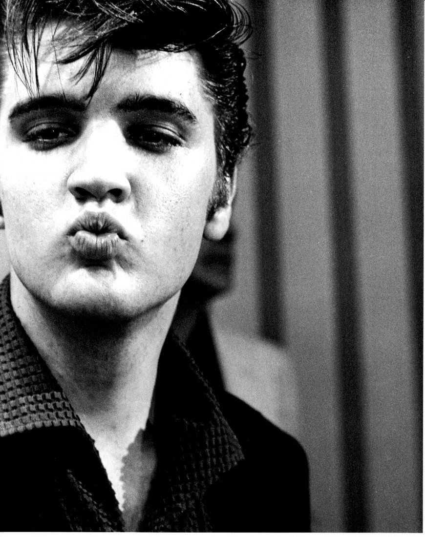 B & W Elvis -Photo (1 of 1)