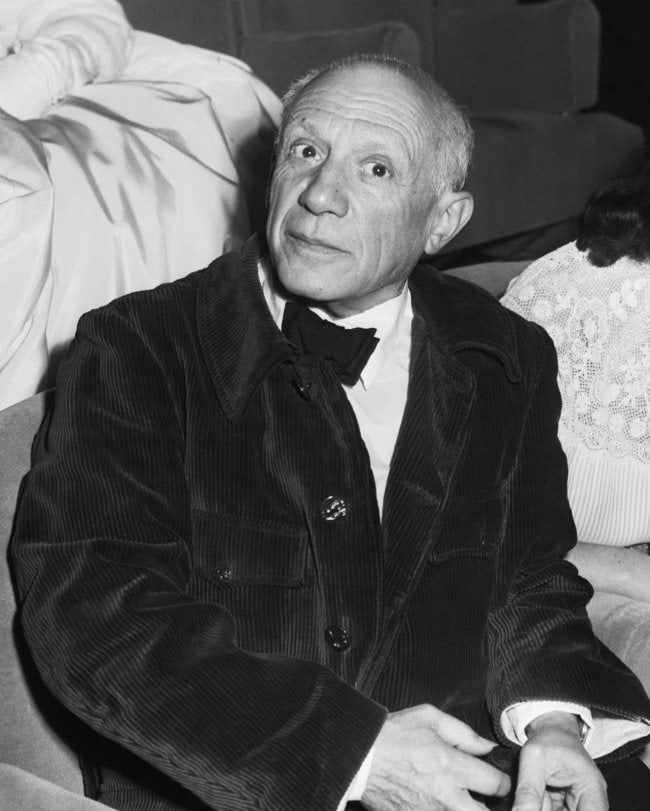Pablo Picasso Photo Print: Pablo Picasso Photo Print .Size: 10 x 8 Good condition. See Photo