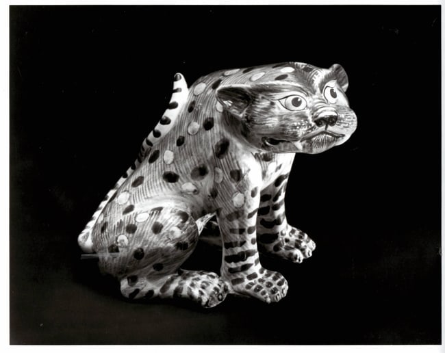 Photograph Leopard Soft-paste porcelain French, Chantilly, 1735-1740: Photograph The Jack and Belle Linsky Collection 1982. Leopard Soft-paste porcelain French, Chantilly, 1735-1740. size 8 x !0 inches. Good Condition see photo for description.