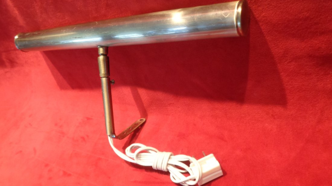 Vintage Gallery Adjustable Portable Picture Lamp (1 of 1)