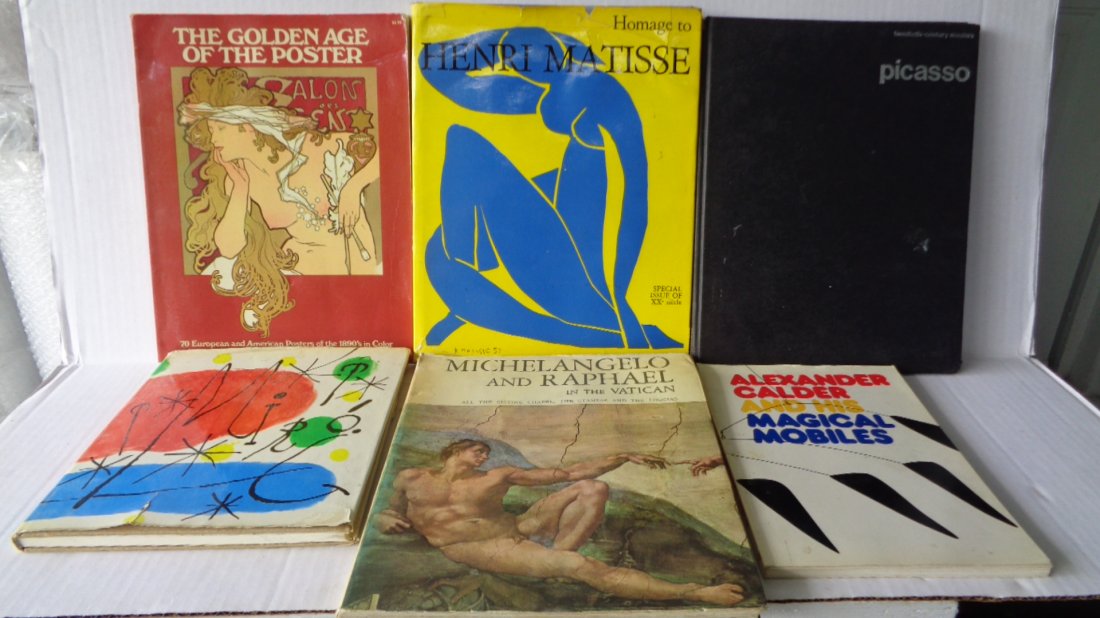 Lot of Artist Books: Lot of Artist Books- Mucha- Matisse- Picaso- Miro- Michelangelo- Raphael- Calder.