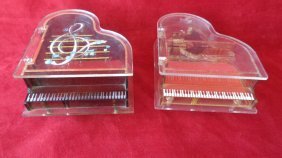 2 Small Vintage Music Box Piano Work Perfect (1 of 1)