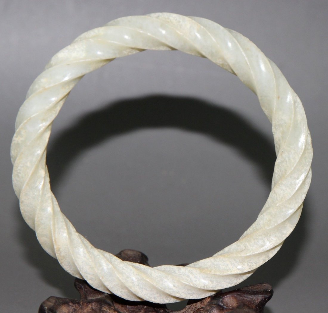 Chinese old jade hand carved Spiral lines bracelet (1 of 2)