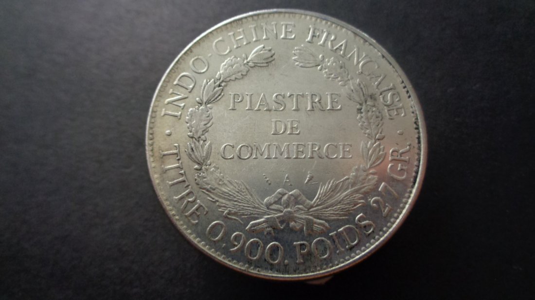 Chinese Coins "a bo luo": Chinese coins "a bo luo" Diameter : 39 MM - Weight:25g. Silver not tested for purity. Provenance: Private W New York Coin Collector.