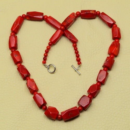 EXCELLENT! 21 1/2" NATURAL RED SEA CORAL GEMSTONE NECKL (1 of 2)