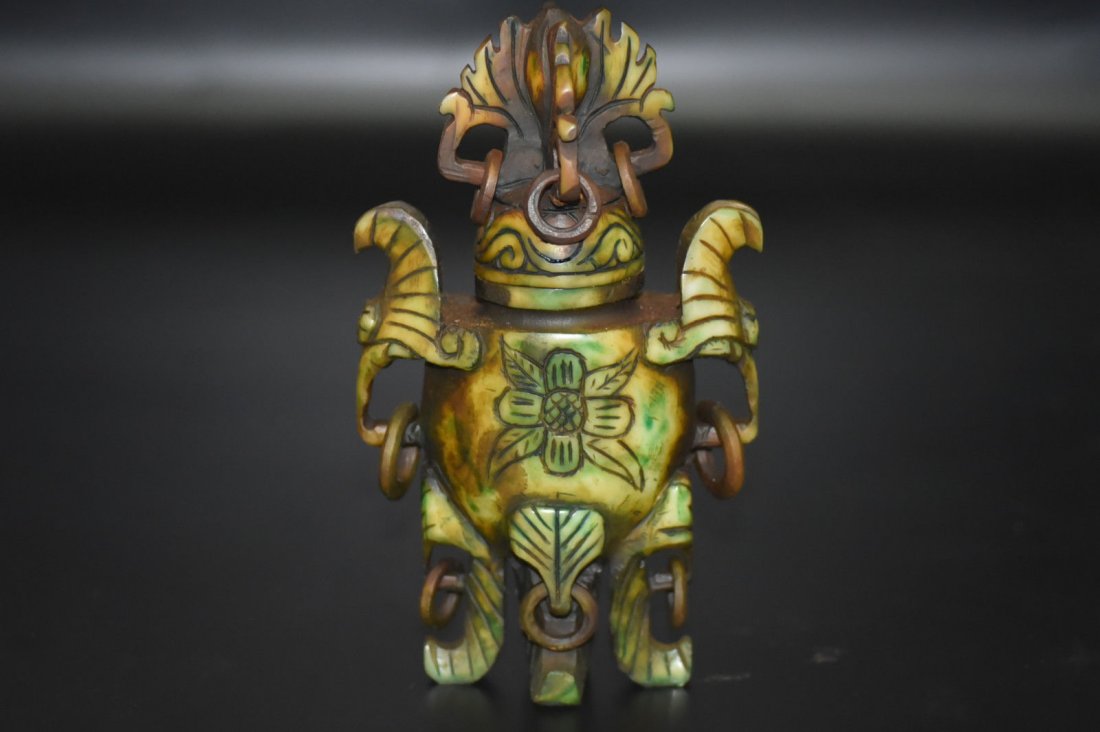 Rare Chinese Ancient Old Jade hand-carved Vase 850g (1 of 3)