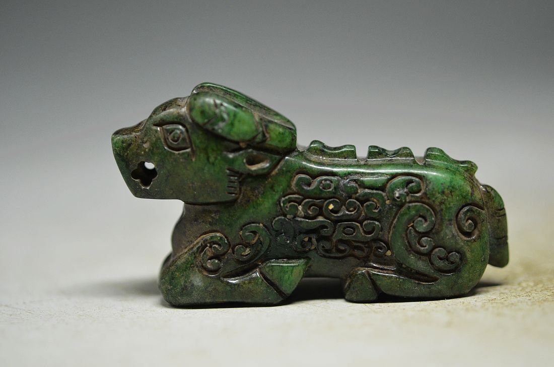 Exquisite Chinese Old jade Hand Carved Green Small dog (1 of 2)