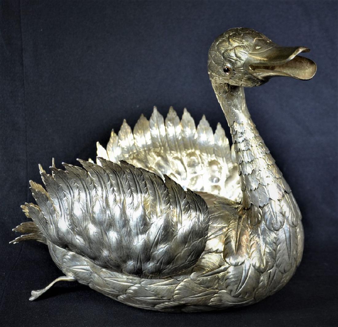 Sterling silver duck (1430gr) (1 of 1)