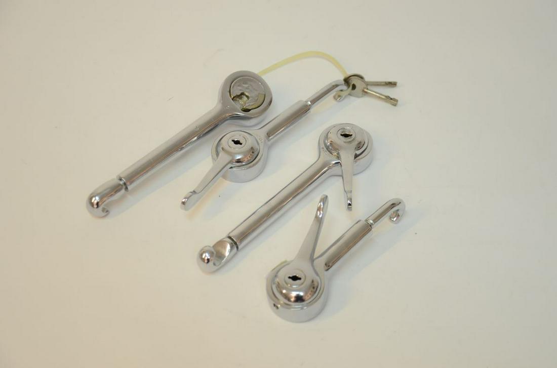 Set of 4 Rolls-Royce "Silver Ghost" locking trunk: Bought in the 1930s as a spare set of trunk locking devices. Brooks patent. 2 - 16x4 cm, 2 - 12x4 cm. For a trunk with fitted cases for clothes and personals of the owners when traveling.