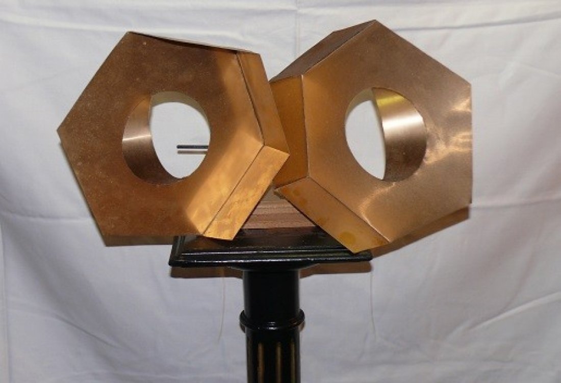 Relief nuts (1 of 1)