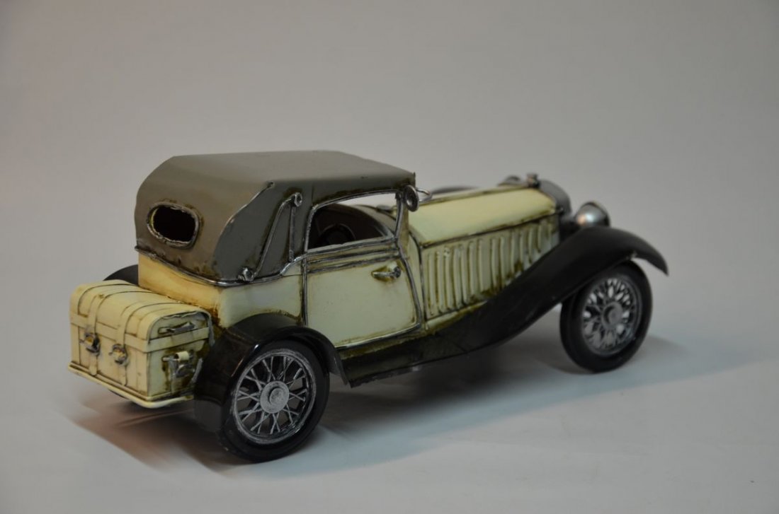Antique Style Metal Model BENTLEY *SPEClAL SALE* (1 of 2)