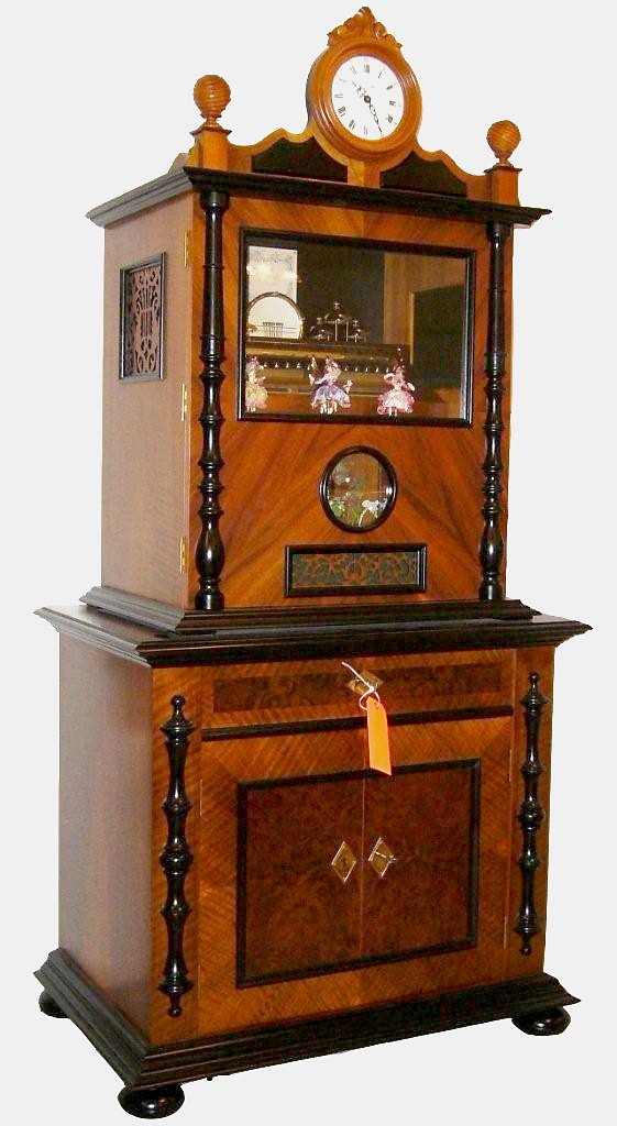 Reuge Station Music Box, Cartel SR4/144 (1 of 4)