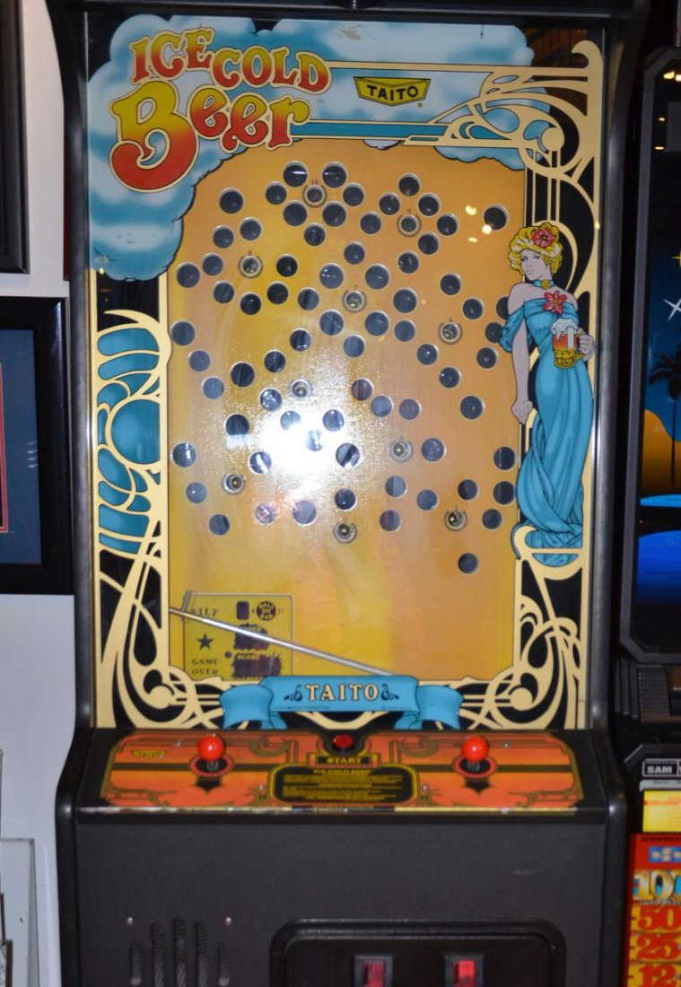 Mechanical Arcade Machine "Ice Cold Beer" by TAITO,