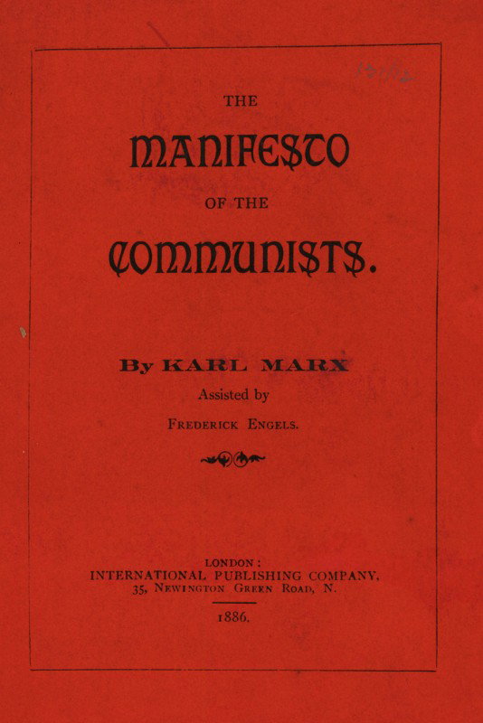 Marx, Karl und Engels, Friedrich : Das Kommunisti: Marx, Karl und Engels, Friedrich. Das kommunistische Manifest. Konvolut von 37 (davon 4 doppelt und 1 in Xerotypie) verschiedenen Ausgaben. Zumeist moderne Leinenbände (die OUmschläge teils 
