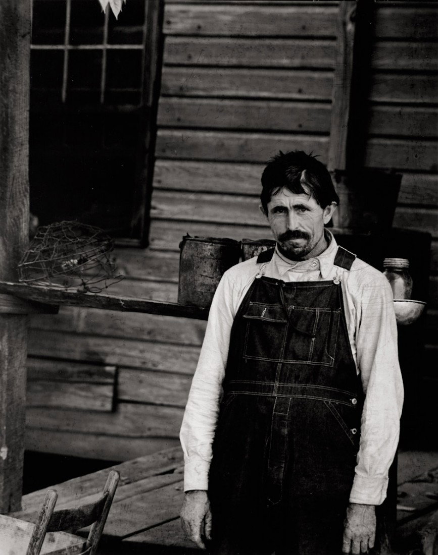 Evans, Walker: Selected FSA images: Selected images from the FSA project. 1936/printed 1977 by the Library of Congress. 5 gelatin silver prints. Each circa 16 x 24 cm (20,5 x 25,2 cm). Each flush-mounted to board and with number notatio