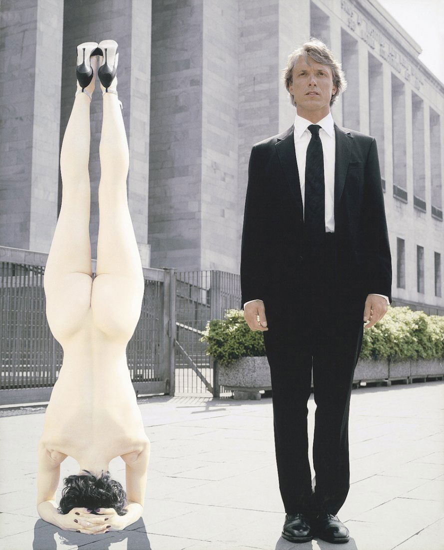 Beecroft, Vanessa: Vogue Hommes: "Vogue Hommes". 2002. 2 digital color prints. 61 x 51 cm. With "Certificate of Authenticity" label signed by the photographer in ink. Edition 22/45 + 10 AP. Cantz edition.One print