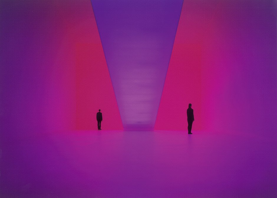 Turrell, James: "Bridget's Bardo": "Bridget's Bardo". 2010. Chromogenic color print flush-mounted on aluminium. 45 x 62 cm. Museum's Edition 14/50.James Turrell is an American light artist who created this piece in conjunctio
