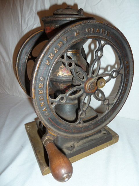 LANDERS,FRARY & CLARK DOUBLE WHEEL CROWN COFFEE MILL (1 of 10)