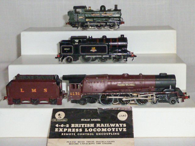 3 Hornby Dublo Locos: Duchess of Atholl, #69567, #6708 (1 of 10)