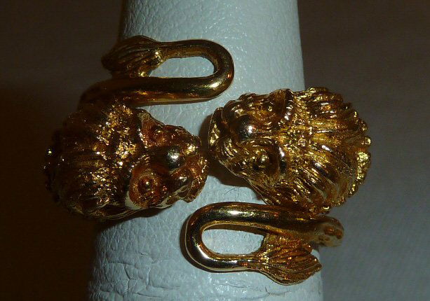 18kt Ancient Greece Inspired Lions Head Double Ring (1 of 7)