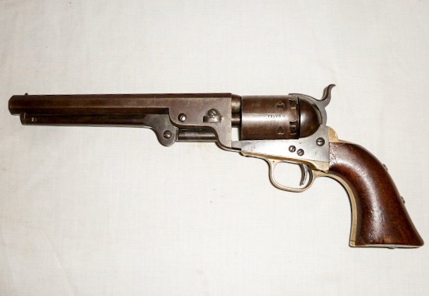 1851 Samuel Colt Navy Revolver Matching Serial No 71673: Engraved Tall Ships on cylinder . 36 Cal. As found estate condition . Please use photos as part of the description. The absence of a condition report does not guarantee excellent condition. Please con