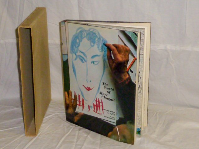 World of Marc Chagall, Roy McMullen, Photos IZIS: Has the slip case and Dust Jacket. As found estate condition . Please use photos as part of the description. The absence of a condition report does not guarantee excellent condition. Please contact us