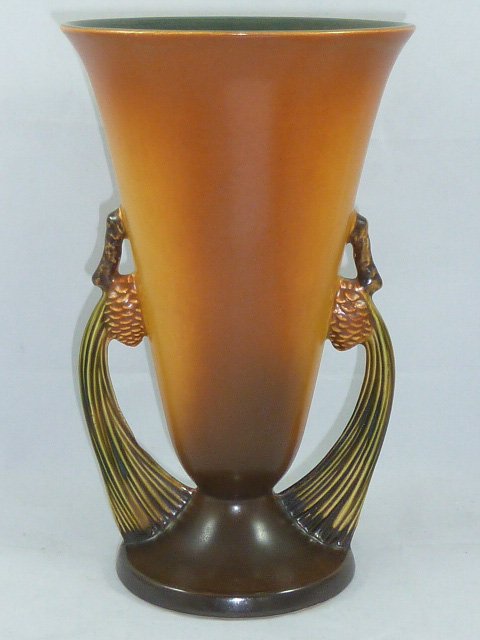 Roseville Brown Pinecone Double Handle Vase 1931 (1 of 7)