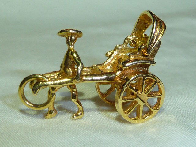 14kt Gold Articulate-Mechanical Rickshaw 3-D Charm (1 of 6)