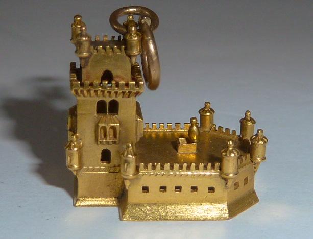 18kt Torre De Belem 3D Gold Charm (1 of 7)