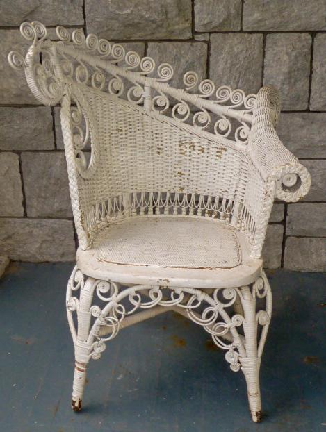 Antique Heywood Wakefield Wicker Photographers Chair (1 of 4)